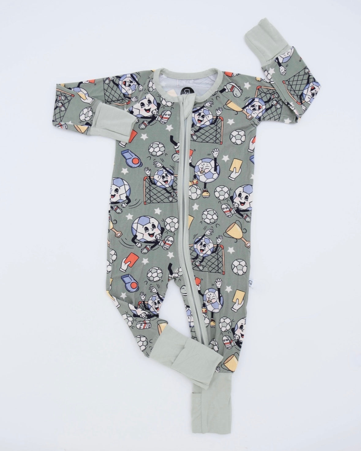 Kickoff • Bamboo Zippy (Classic Fit)