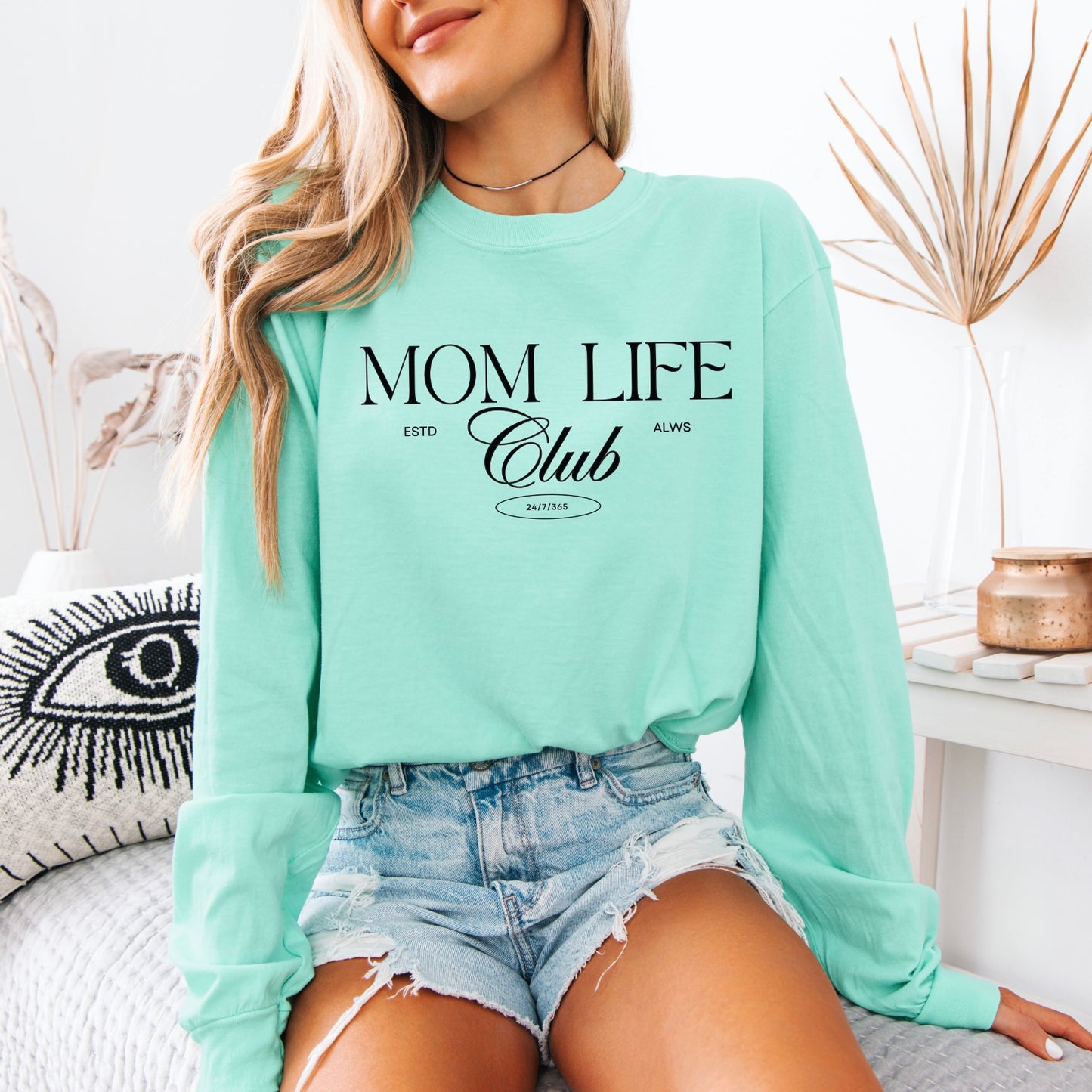 Mom Life Club • Island Reef Long Sleeve