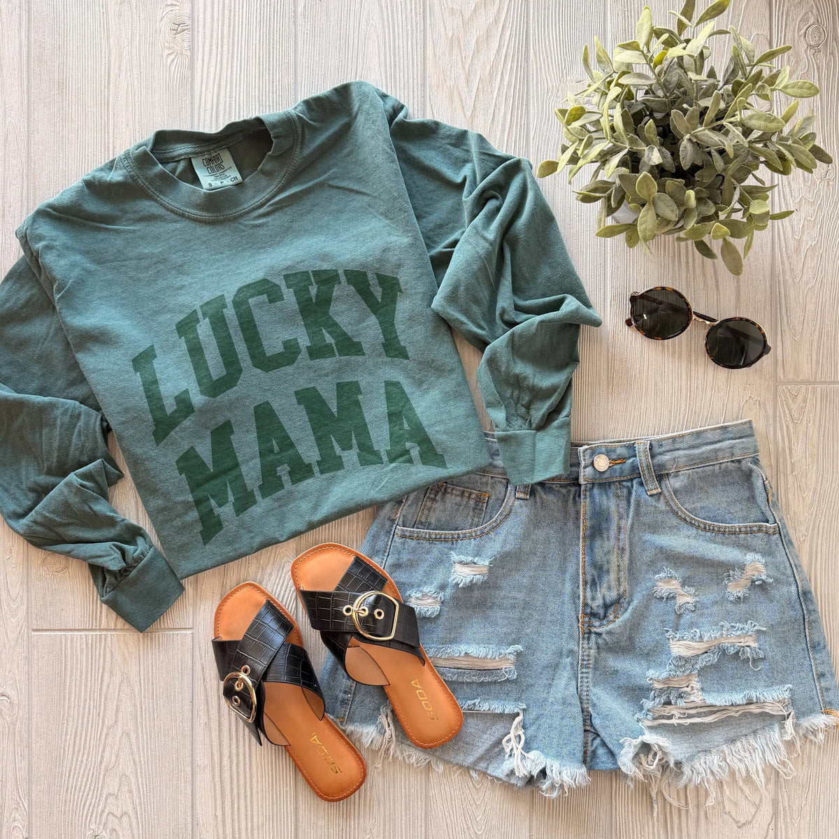 LUCKY MAMA • Tonal Green Long Sleeve River Babe Threads