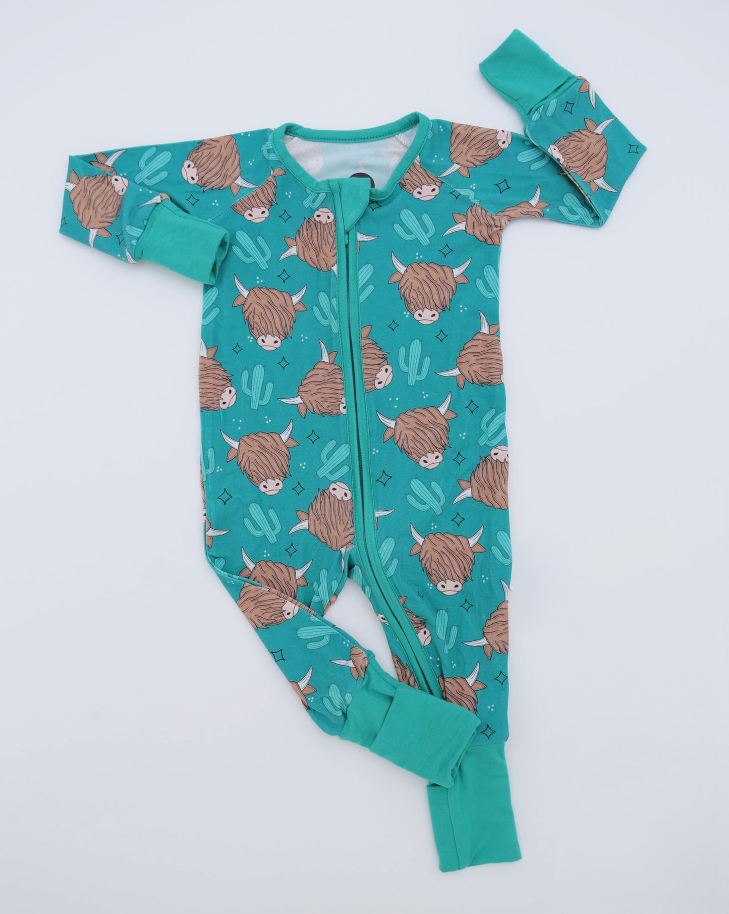 Highland Cow • Bamboo Zippy