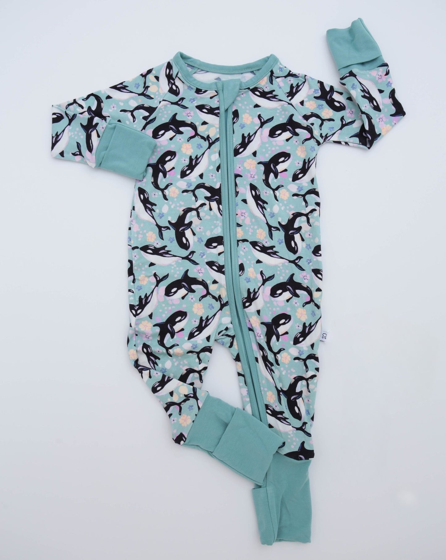 Orca Love • Bamboo Zippy