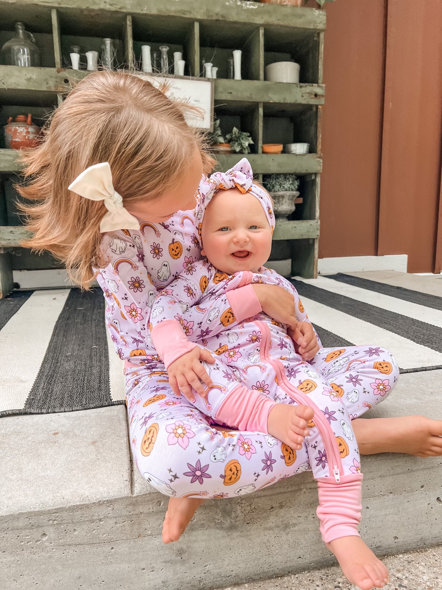 Floral Boos • Bamboo Zippy