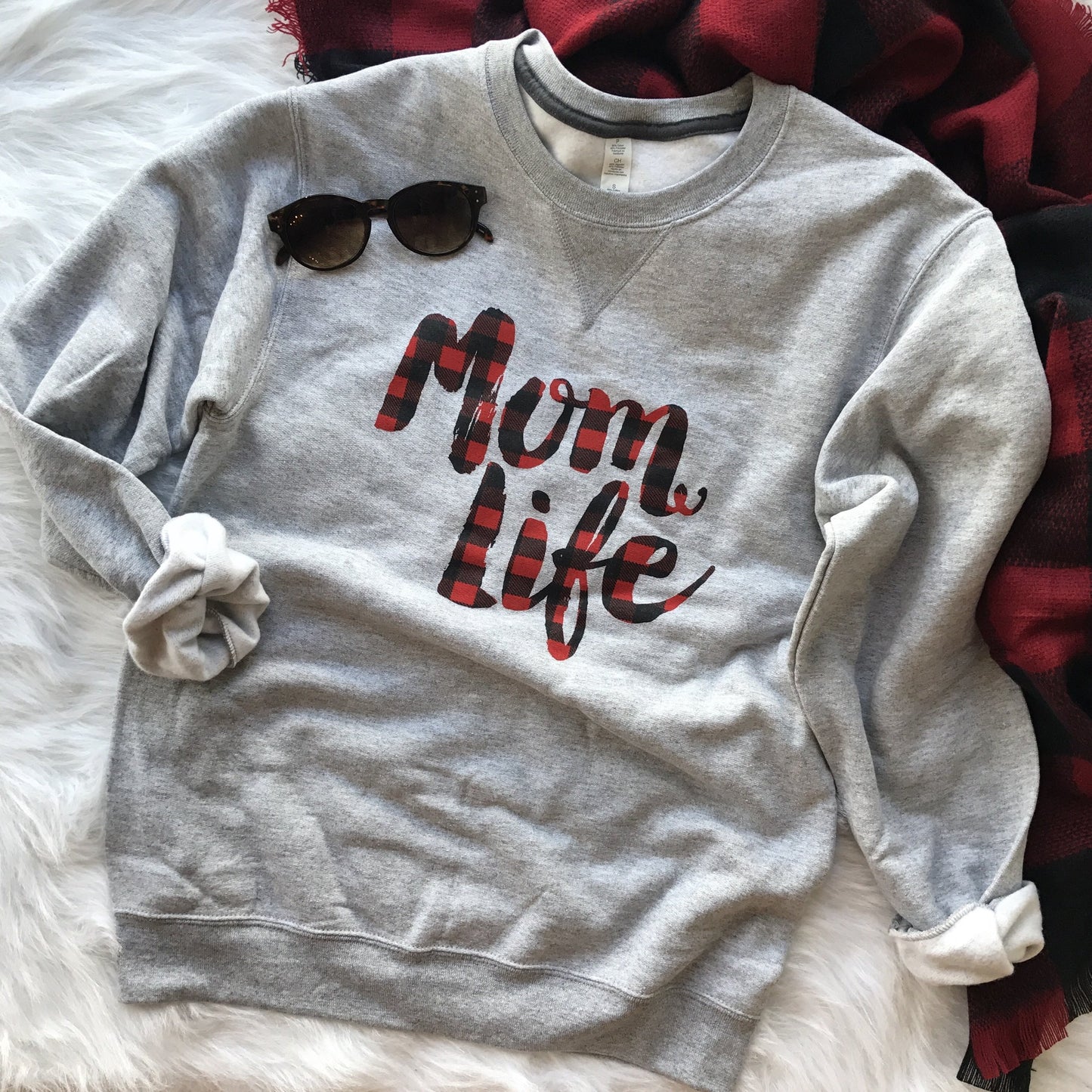 OG Mom Life Plaid • V-Notch Pullover