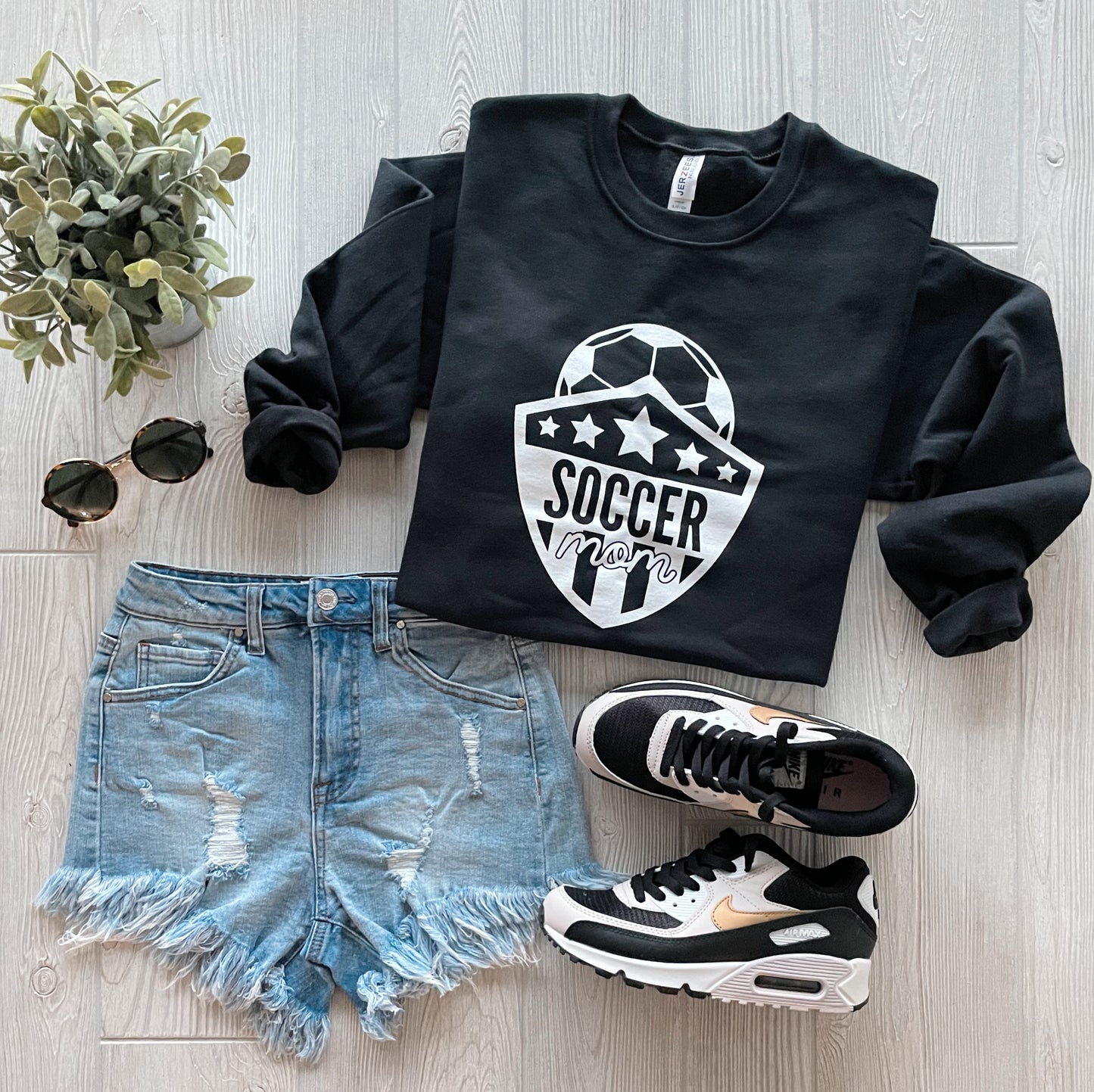 Soccer Mom • Black Pullover